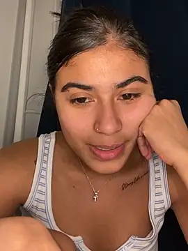 adorablepetite's cam snapshot