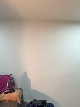 BrendaCrean live sex cam