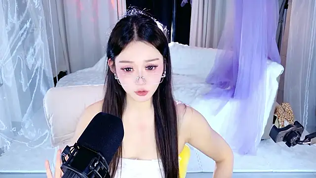 Dancer_Lucky-Nini's cam snapshot