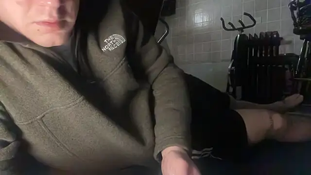 adamseed69's cam snapshot