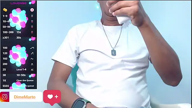 mike_black_22's cam snapshot