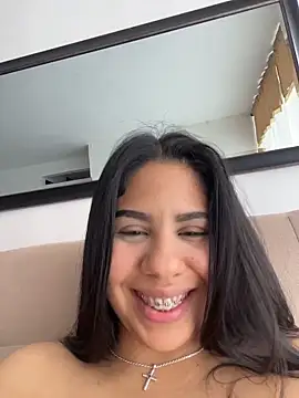 downsonMia's cam snapshot