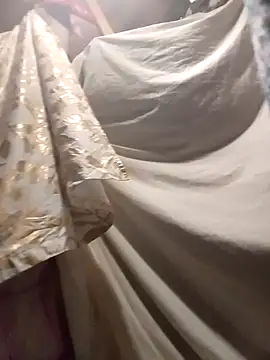 BulbasaurIsmettv's cam snapshot