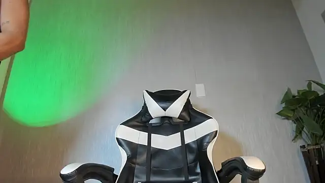 Brand_Collins's cam snapshot