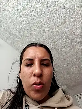 Bonny_Klote live sex cam