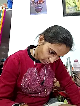 Sexy-Kavya2's cam snapshot