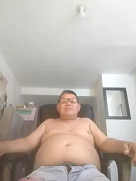 Apresiaoo live sex cam