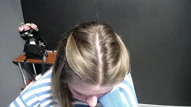 Sunny_siren's cam snapshot