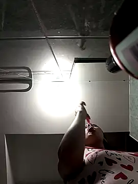 Bonny_Klote live sex cam