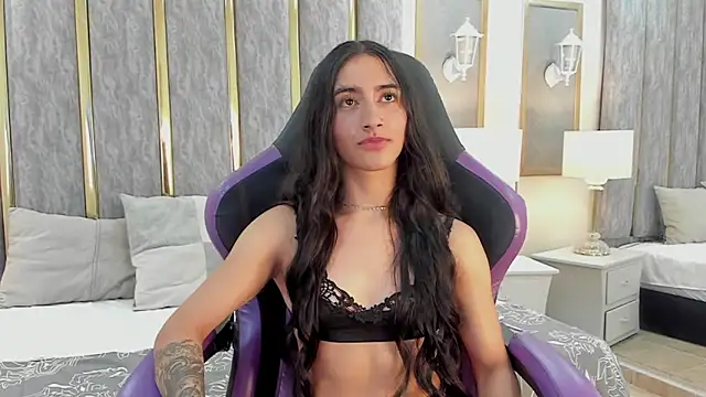 KeniaVelvet_'s cam snapshot