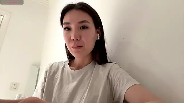 Lyrianel's cam snapshot