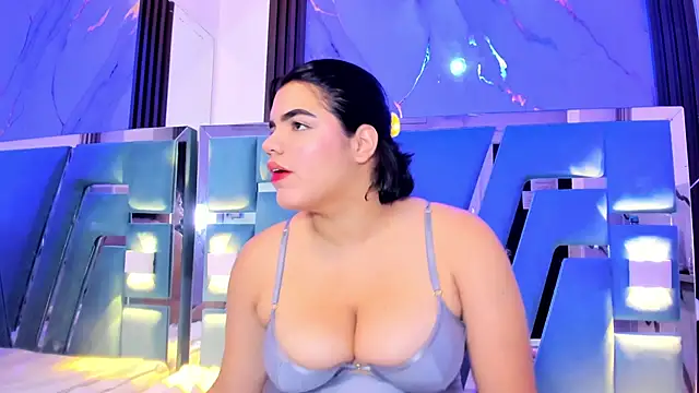 nini_foxxx's cam snapshot