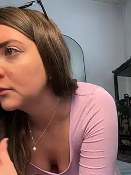 Roselyn_xo's cam snapshot