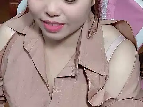 Sunna104 live sex cam