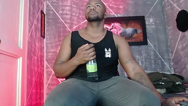 Blackmen1998 live sex cam