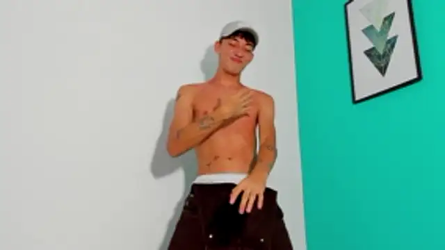 Maikol_Ortiz live sex cam