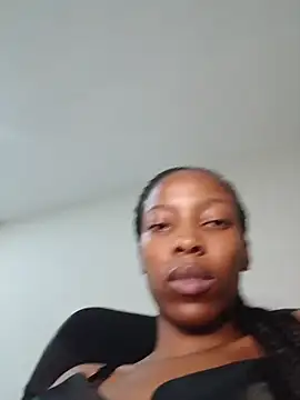 MsParisSmith's cam snapshot