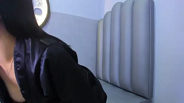 Luna__02's cam snapshot