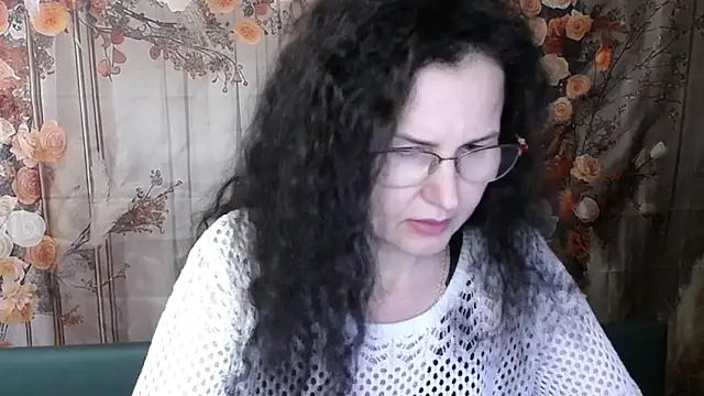 Miroslava_Happi's cam snapshot