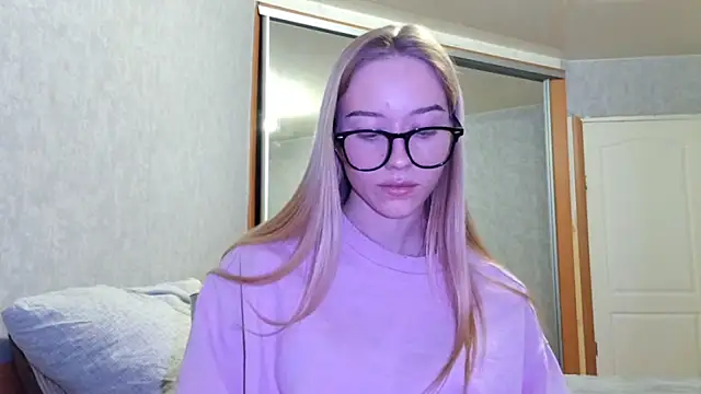 GlidedFill's cam snapshot