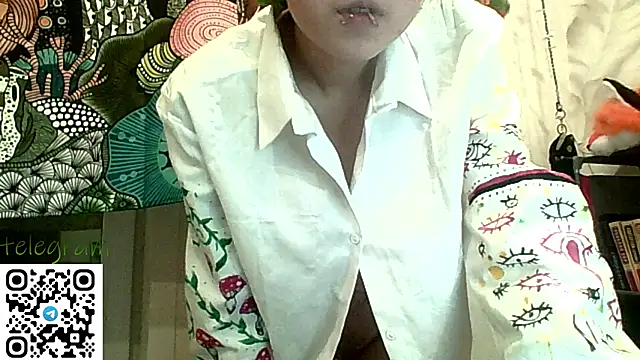 CarolineRichter's cam snapshot