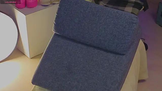 sinteas's cam snapshot