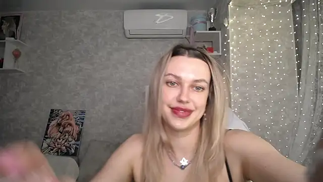 NickyAdamidi's cam snapshot