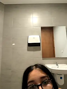 Annya-sweet live sex cam