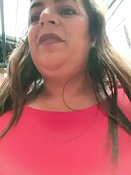 Mia-Glow's cam snapshot