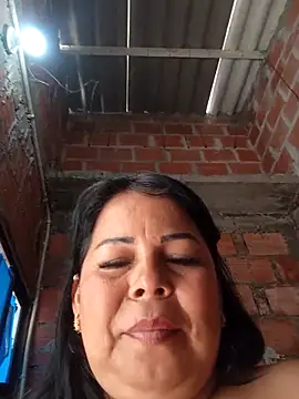 Mother-Big-tits's cam snapshot