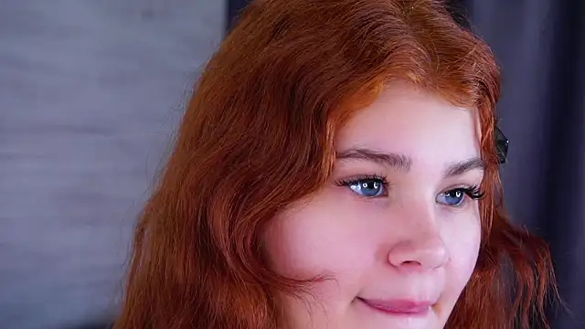 YettaCalabria's cam snapshot