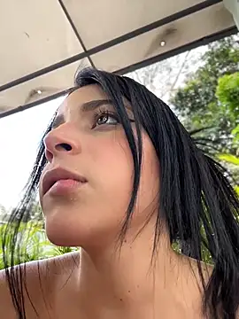 ArieliciousXXX's cam snapshot