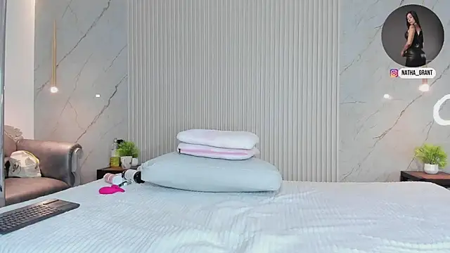 nathassa_grant live sex cam