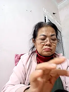 Hotestlove live sex cam