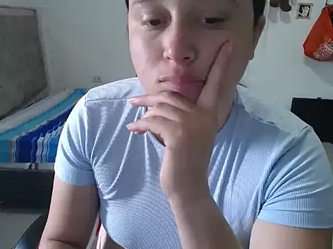 lanena2026's cam snapshot