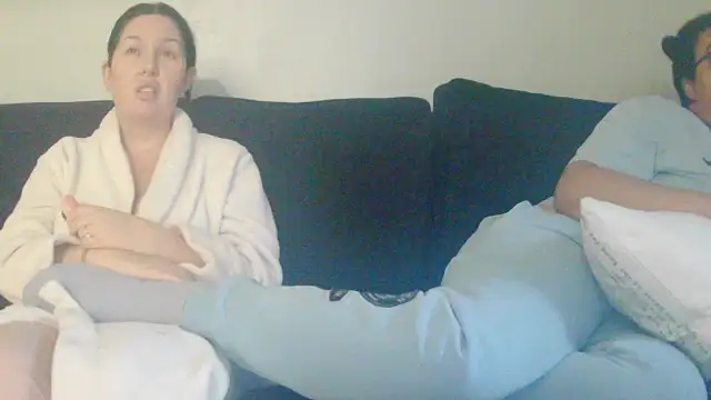 vanilla_chocolate23's cam snapshot