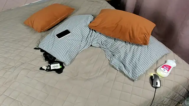 Carolina_Only's cam snapshot