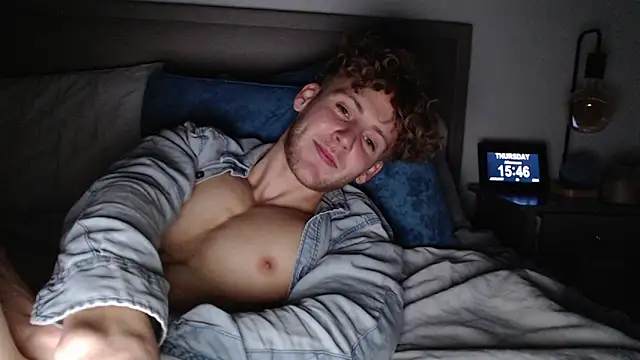 DominantAlex18 live sex cam