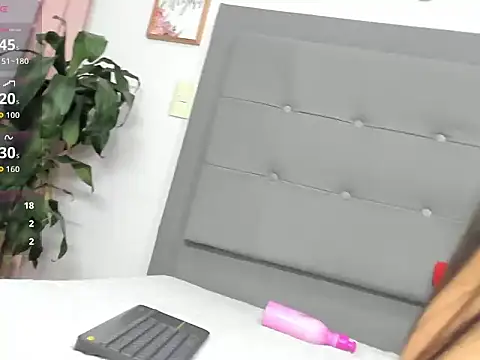 Karla_morales's cam snapshot