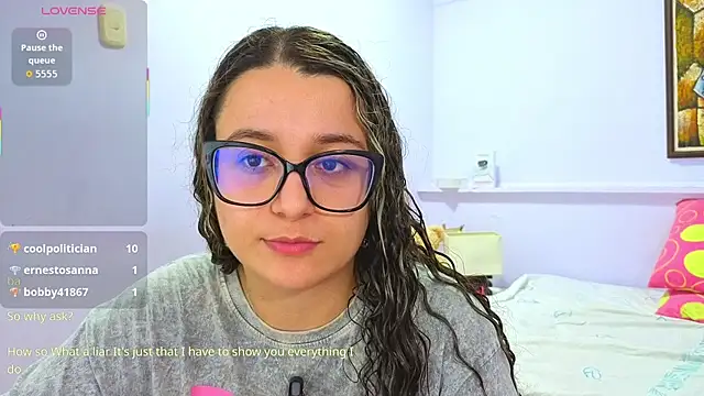 katiaa_lovv's cam snapshot