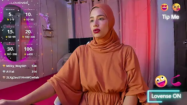 ShanaJamil's cam snapshot