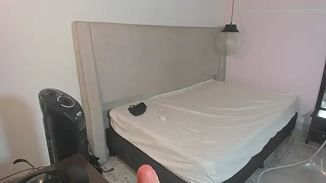 Amara155's cam snapshot