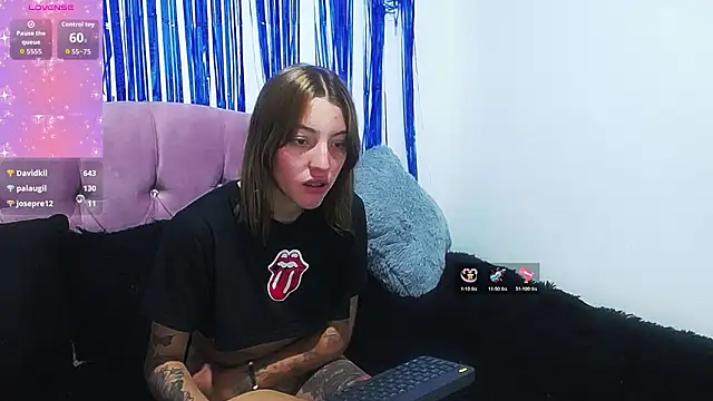 emily_cooper_pym's cam snapshot