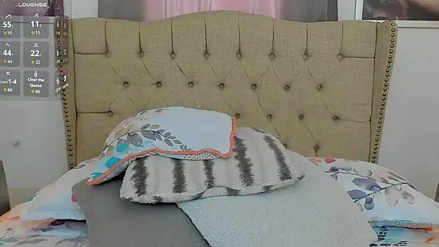 Beautyari_'s cam snapshot