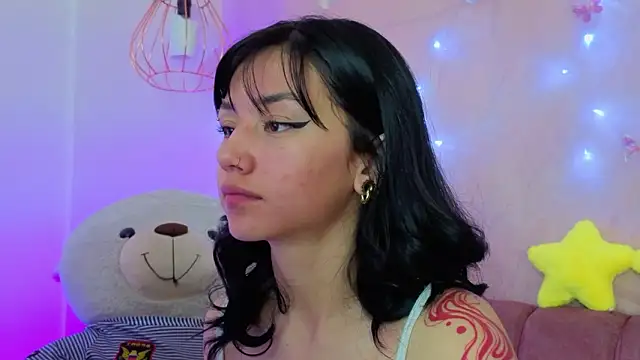 april_bennett's cam snapshot