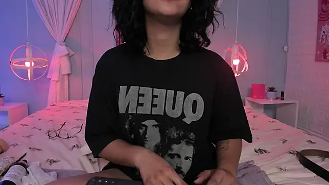 Cleo_Foxx's cam snapshot