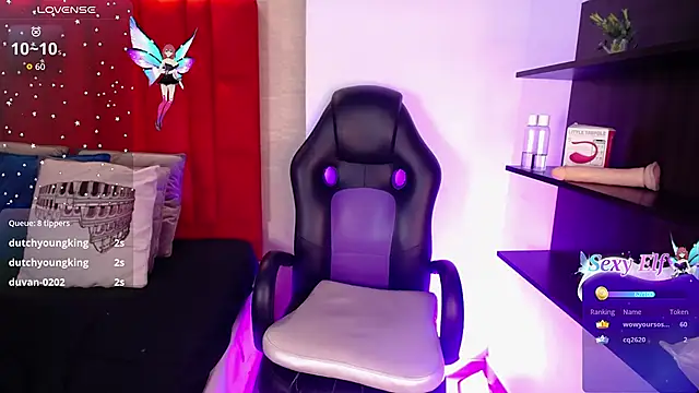 Luna_Millers's cam snapshot