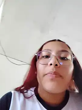 StornBunnyy_'s cam snapshot