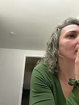 cumguzzler143's cam snapshot