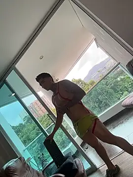 Dominiofit live sex cam